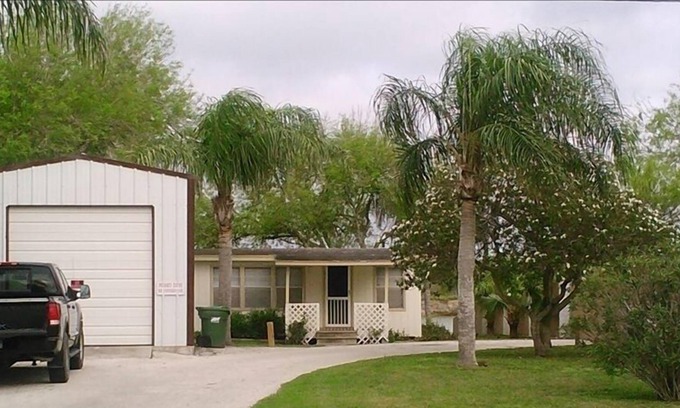 Arroyo City Cottage | fishing cottage