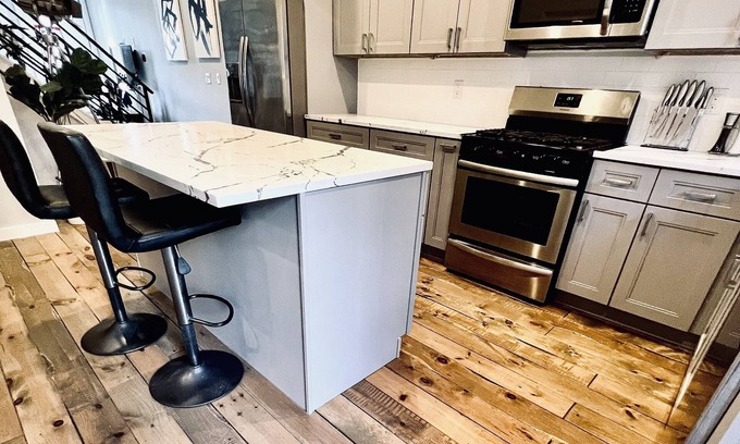 Fishtown House | ★Fishtown Estate ~ Theatre Room ~ Rooftop Terrace★