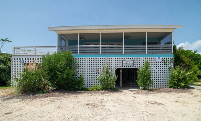 Pawleys Island House | Five bedroom Week of August 16th DEEPLY discounted Pawley Island