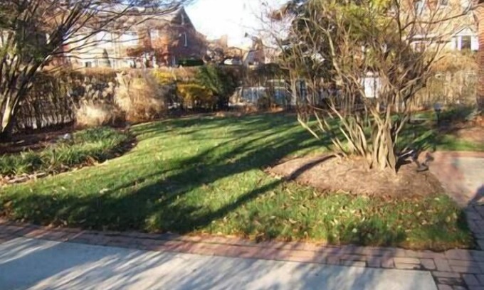 Bancroft Parkway House | Five Star Accommodations