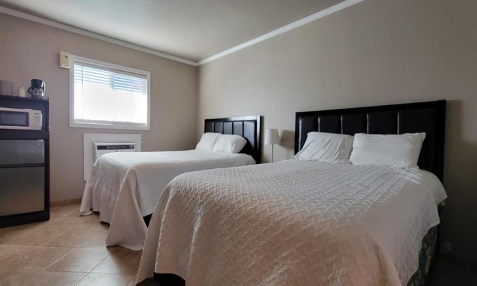 Eunice Hotel | Five Star Inn