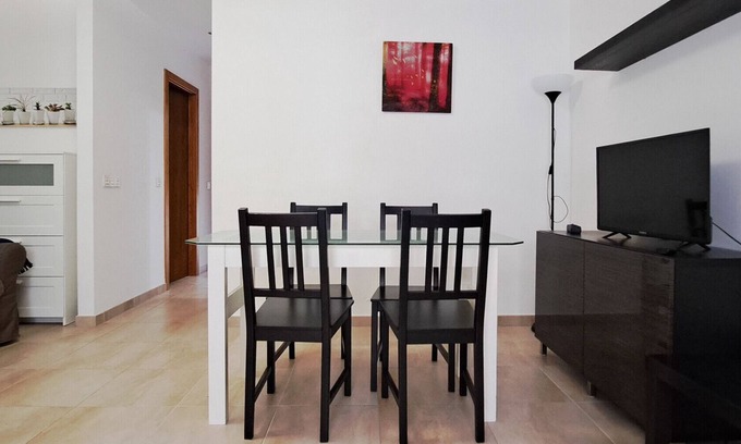 Las Palmas de Gran Canaria Apartment | Flatguest Urbancenter - 2 Bedroom + TV