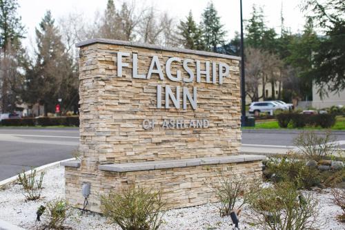 Ashland Hotel | Flagship Inn of Ashland