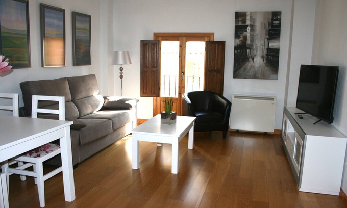 Old Town Apartment | Flamboyant and Central apartment in the Old Town of Cuenca