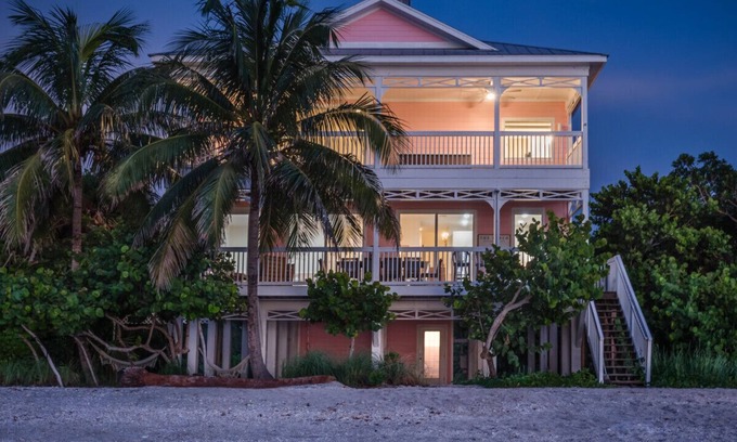 North Captiva House | Flamingo Beach: Beachfront Home with Endless Relaxation & Gulf Views