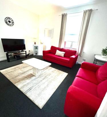 Shotts Apartment | Flat 156 at M Rooms