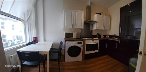 Douglas Apartment | Flat 2 Douglas Head Road