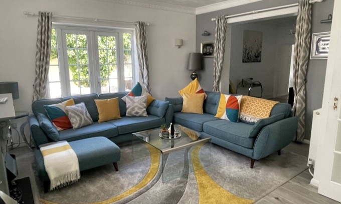 Eastbourne Apartment | Flat 4 Penhale Holiday Flats.