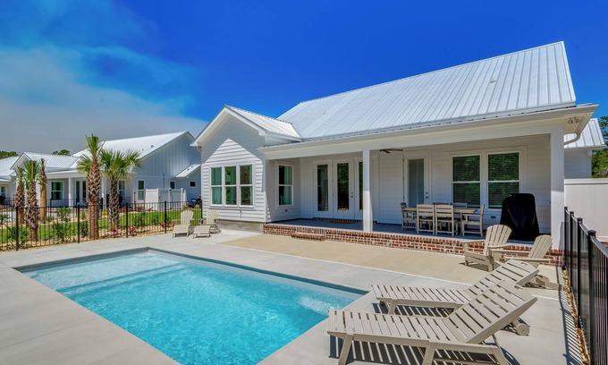 Panacea House | Florida Coastal Cottage with Pool