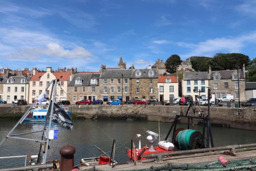 Pittenweem Apartment | Flourloft