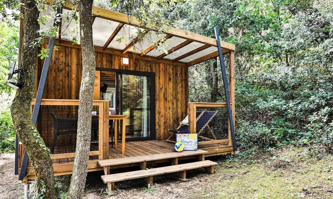 Les Conches House | Flower Camping Les Dunes * - Chalet Bois Premium 16m2 (1 bedroom) - covered terrace 8m2 + TV + sheets and towels 2 people