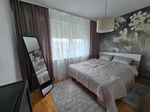 Zvezdara Apartment | Flower Home Belgrade