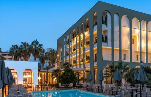 Golem Hotel | Flower Hotels & Resorts