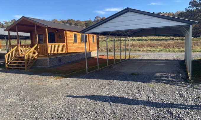 Scottsboro Cabin | FOOTBALL JIG CABIN