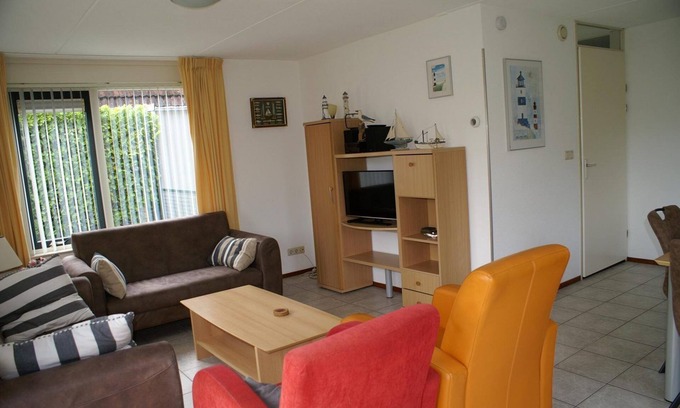 Breskens House | For a detached house with privacy if you choose type Stern located at the Schoneveld holiday park. The House has a nice garden and a driveway for your car.