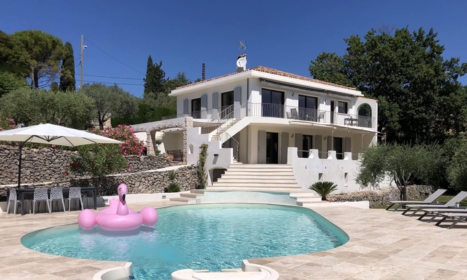 Saint-Cezaire-sur-Siagne House | For a dream holiday in the village of Saint Cézaire sur Siagne