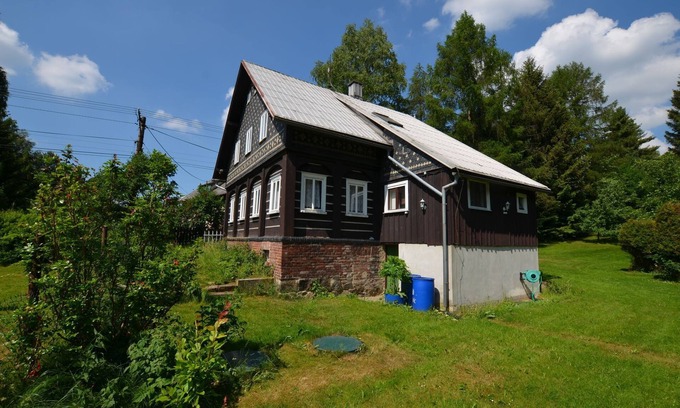 Stare Krecany House | Forest Escape with Garden