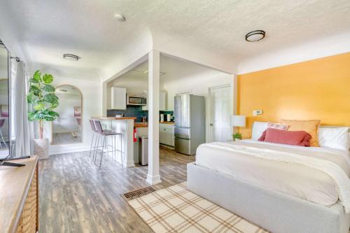 Ashcreek Apartment | Forest Studio Retreat - Near Multnomah Village