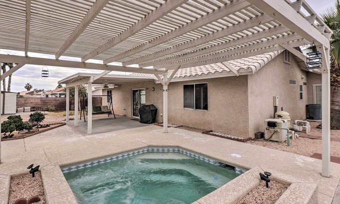 Bullhead City House | Fort Mohave Home w/Hot Tub: 4 Mi to CO River!