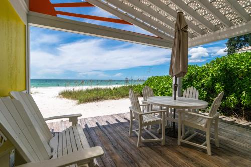 Ilexhurst House | Four Beach Lovers 2