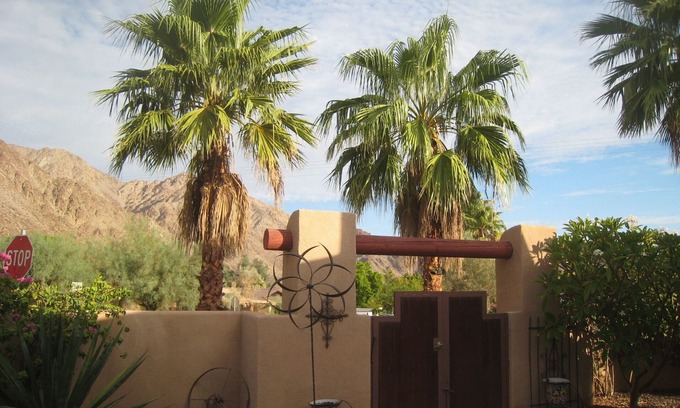La Quinta Cove House | Four Bedroom Home- Fall and Winter in the Beautiful Desert!