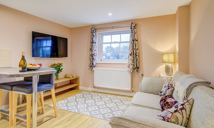 New Forest District Cottage | Four in a Row Holiday Apartments - Apartment 4