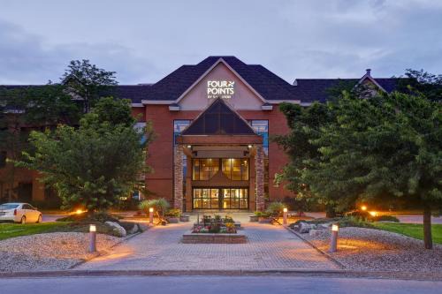 Thorold Hotel | Four Points by Sheraton St. Catharines Niagara Suites