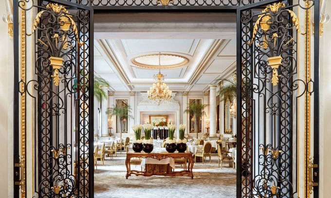 Champs-Elysees Other | Four Seasons Hotel George V