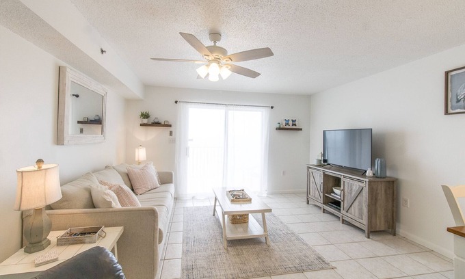 Orange Beach Condo | Four Winds 802, freshly updated, adorable beach front, spectacular sunset views!