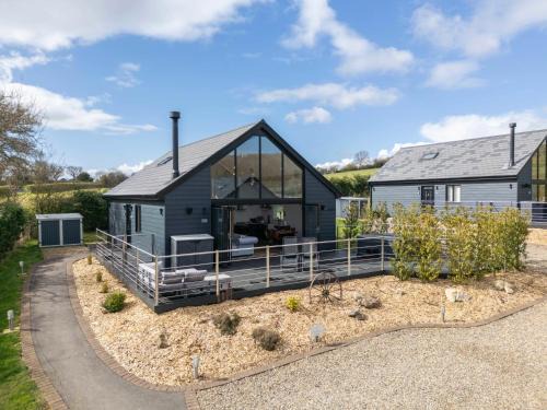 Pickering House | Foxes Den