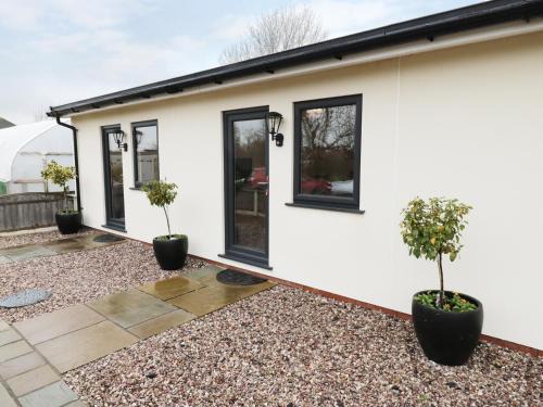 Thornton-Cleveleys House | Foxes Den