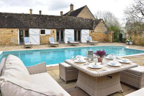Stanton House | Foxholme Manor