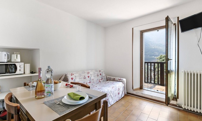 Tenno Apartment | Frapporta 3, Tenno, Italy