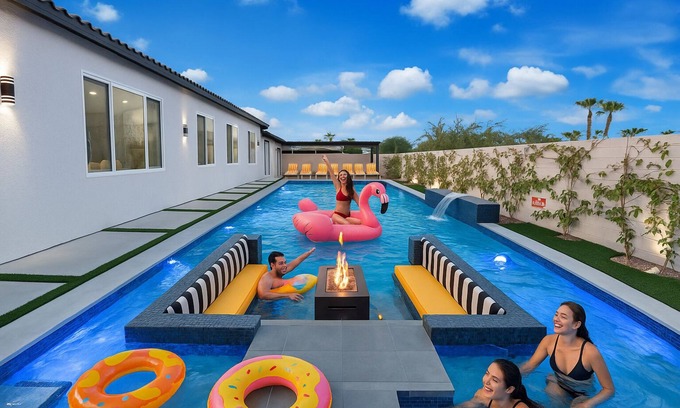 Terra Lago Villa | Free 4th Nt. Coachella Stagecoach Bookings , Thursday or Monday Only