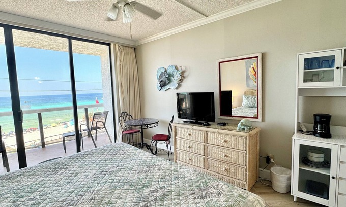 Miramar Beach Condo | Free Beach SRVC! Direct Ocean Views! Pickleball Crts! Free Beach Bonfires M/F nt