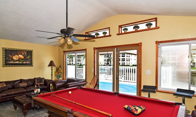 Flor-a-mar House | Free boat, waterfront, heated pool, beach and island. Monthly discount!