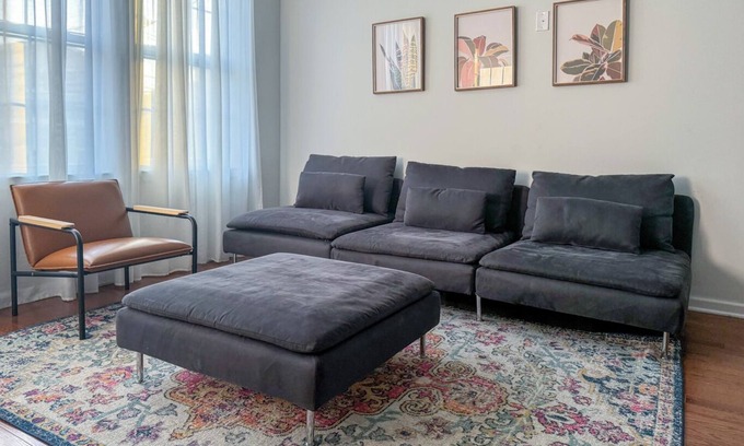 Constable Hook Apartment | *Free Parking* King Beds near NYC & EWR, Sleeps 12