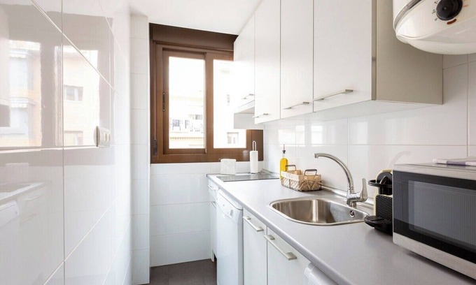 Tetuan Apartment | Free parking - New building, bright & central