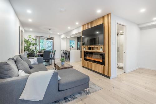 Brossard Apartment | FREE PARKING PRIME LOCATION NEW MODERN CONDO