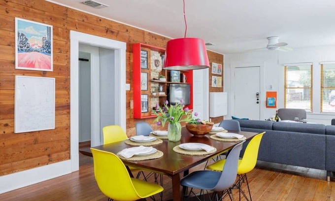 Hyde Park House | Free Parking, Walk to Food - Pastel - Portoro