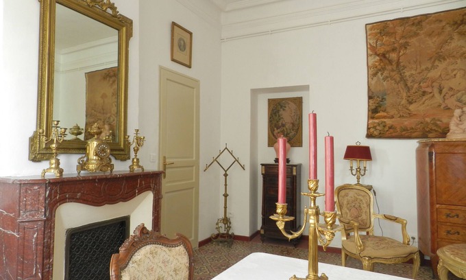 Beziers City Centre Apartment | French Art of living, best cathedral view + terrace