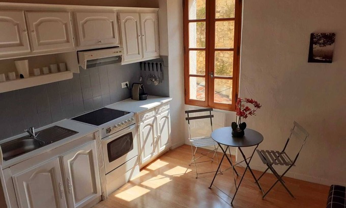 Fayence Apartment | French cocoon