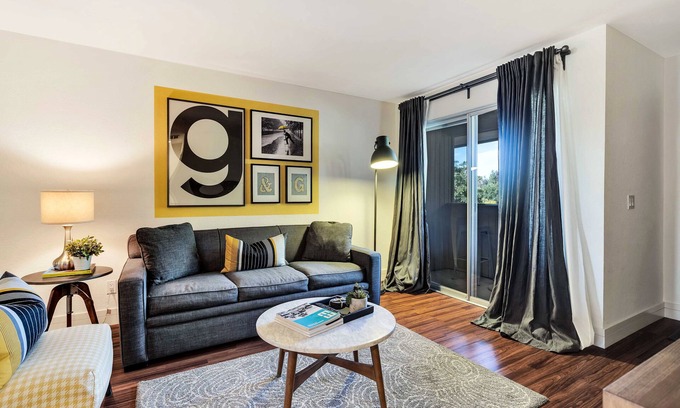 Racquet Club West House | Fresh & Humble Condo for Two - A Ryson Property