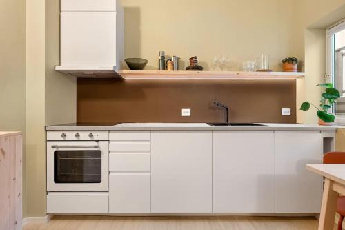 Bergenhus Apartment | Fresh studio apartment, a short walk from Bryggen