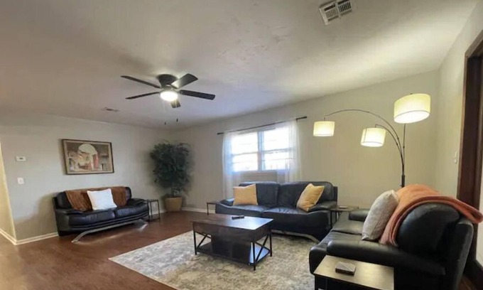 Muskogee House | Freshly Renovated 3bed/2bath Home