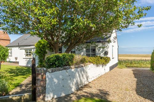 Salthouse House | Fridays Barn 2