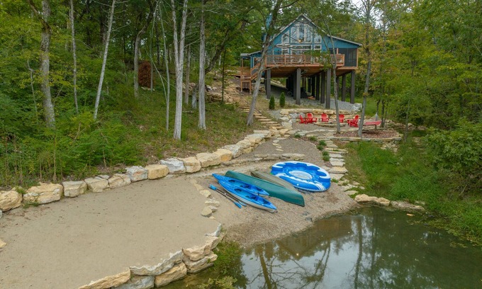 Wright City Ski Chalet | Frieden Spur by Innsbrook Vacations!
