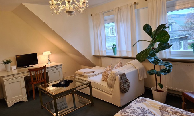 Meschede Apartment | friendly accommodation Sauerland
