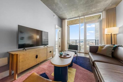 Rainey Street Historic District House | Frisco at the Rainey District