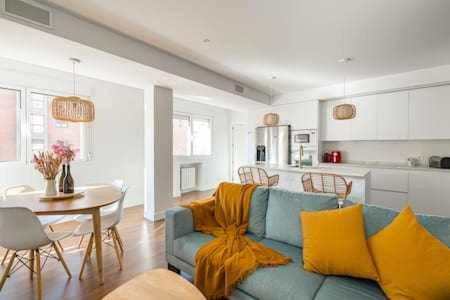 Las Acacias Apartment | From Madrid with Love